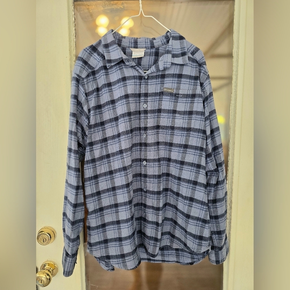 Columbia Men's Blue Plaid Flannel Shirt Large Fall Cold Weather
